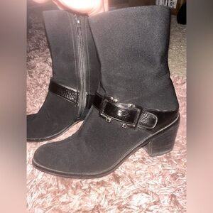 Stuart Weitzman Steadydate Black Heeled Ankle Boots with Sleek Design 6
